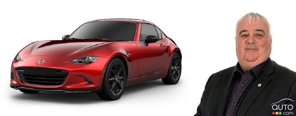 M. Henri Perron, en compagnie d'une Mazda MX-5 2021